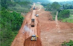  Thủ tướng yêu cầu đẩy nhanh tiến độ giải ngân vốn đầu tư công cuối năm 