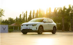 Người dùng VF 8: Cảm giác lái như “siêu xe” với chi phí chưa đến 1 tỷ