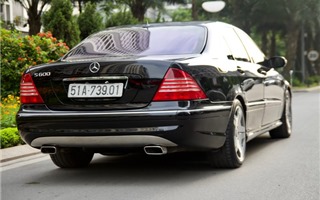 Mercedes-Benz S600 đời 2003 giá chỉ 680 triệu đồng