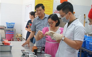Hà Nội đẩy mạnh công tác an toàn vệ sinh thực phẩm học đường