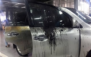 Cháy chung cư Xa La: Ôtô Lexus, xe ga... bị thiêu rụi như thế nào?