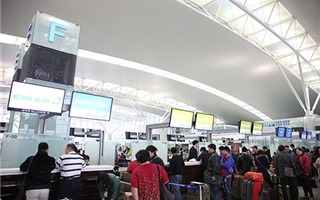 Tân Sơn Nhất "lọt" tốp 10 sân bay tệ nhất châu Á