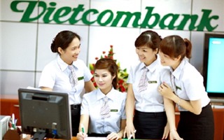 Vietcombank ưu đãi quà tặng cho khách hàng mua bảo hiểm