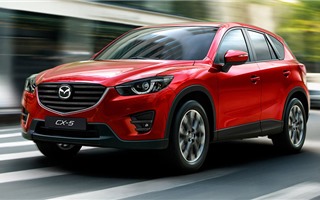Giảm giá xe Mazda lên đến 90 triệu đồng trong tháng 11