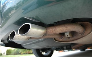 Những dấu hiệu cho thấy nên thay thế ống xả xe hơi ngay lập tức