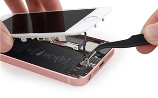 Phân biệt iPhone SE được độ vỏ và hàng thật chuẩn 100%