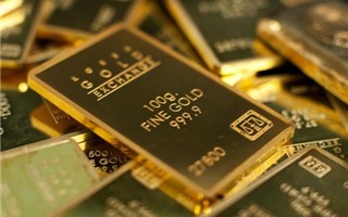 Giá vàng SJC giảm nhẹ phiên sáng đầu tuần, tỷ giá USD tăng nhẹ