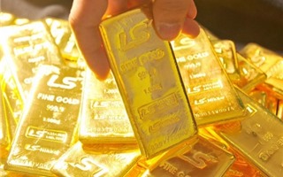 Ngày 7/9: Giá vàng 2 thị trường tăng mạnh, tỷ giá trung tâm giảm 5 đồng/USD