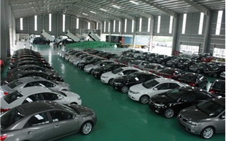 Doanh số bán xe ôtô tại Việt Nam sụt giảm 17% trong tháng 8