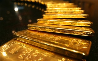 Giá vàng đồng loạt tăng, tỷ giá USD biến động nhẹ