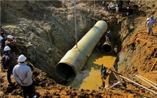 Đường ống sông Đà lại gặp sự cố, dân Thủ đô lo mất nước