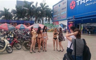 Mặc bikini đón khách, Trần Anh bị phạt 40 triệu đồng