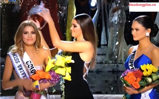 5 Sự cố trao nhầm vương miện trong cuộc thi Hoa hậu trên thế giới