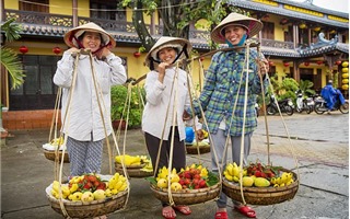 Việt Nam quyến rũ trong mắt du khách người Anh