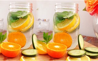 Công thức nước detox cơ thể từ các loại hoa quả ngày Tết