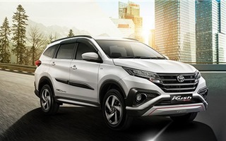 Toyota Rush 2018 nhập khẩu về Việt Nam giá bao nhiêu?