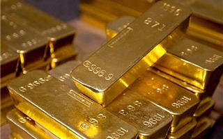 Giá vàng ngày 17/4: Các nhà đầu tư đổ xô tích trữ vàng do chiến sự Syria