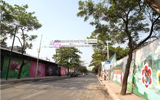Gấp rút hoàn thiện phố đi bộ Trịnh Công Sơn trước ngày mở cửa