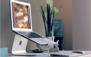 Thời điểm không nên mua máy tính xách tay MacBook của Apple