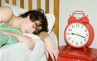 Ngủ hơn 10 tiếng mỗi đêm, tăng gấp đôi nguy cơ đột quỵ