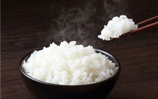 Mẹo ăn cơm không béo dành cho người ăn kiêng