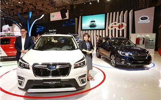 Subaru ra mắt mẫu xe Forester 2.0i-S 2018 trang bị "mắt thần" EyeSight