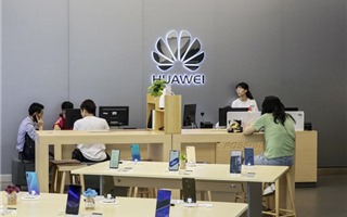 Huawei cam kết hoàn tiền nếu điện thoại không dùng được Facebook, Google,..