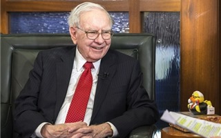 Tỷ phú Warren Buffett chỉ ra 4 bài học về tiền bạc cha mẹ phải dạy con ngay từ khi mẫu giáo
