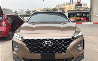 Hyundai Santa Fe 2019 bản Full-option chính thức có mặt tại Việt Nam với mức giá từ 1,185 tỷ