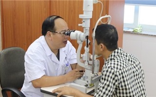 Gần 200 bệnh nhân đau mắt đỏ mỗi ngày, cảnh báo vào mùa dịch