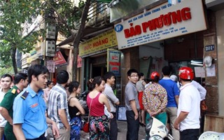 Bánh trung thu Bảo Phương: Giá cả, thời gian, địa điểm bán hàng trên phố Thuỵ Khuê