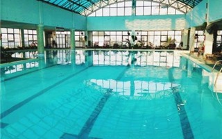 Danh sách bể bơi sạch sẽ, lý tưởng cho trẻ em và gia đình tại Hà Nội