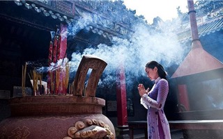 Chuyên gia hướng dẫn đi lễ chùa, cầu khấn đầu năm thế nào cho đúng