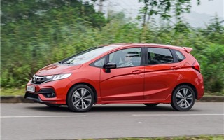 Đầu tháng 5: Hyundai Accent 2019 tăng giá nhẹ, Honda Jazz khuyến mại 40 triệu đồng