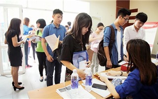 Hướng dẫn làm thủ tục nhập học trực tiếp vào lớp 10 tại Hà Nội