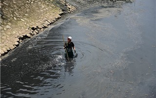 Đại biểu HĐND TP Hà Nội: Cần bổ cập nước để giảm ô nhiễm sông Tô Lịch