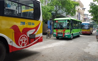 Hà Nội: Thay thế xe buýt cũ bằng xe chất lượng cao