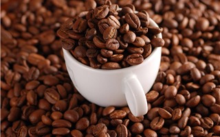 Mẹo phân biệt cà phê nguyên chất và cà phê pha hóa chất