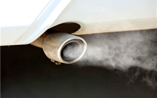 Thu phí thử nghiệm khí thải ô tô: Có phải là bắt buộc?
