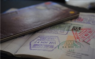 Những thay đổi trong việc gia hạn thị thực (visa) cho công dân Việt Nam vào Mỹ