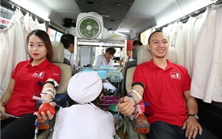 Nhân viên Home Credit tích cực hiến máu nhân đạo