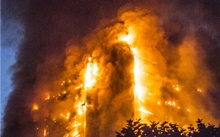 Hệ thống báo cháy của tòa chung cư 27 tầng bị lửa "nuốt chửng" ở Anh không hoạt động