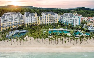 Tập đoàn Sun Group mời đội tuyển U23 Việt Nam nghỉ dưỡng tại JW Marriott Phu Quoc Emerald Bay