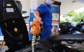 Giá xăng dầu hôm nay 23/5: Ghi nhận tuần giảm giá mạnh
