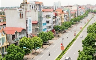 Hà Nội: Giá nhà đất tăng mạnh, người mua do dự xuống tiền