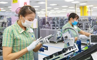 Việt Nam cần làm gì để thu hút dòng vốn FDI trong bối cảnh bình thường mới?