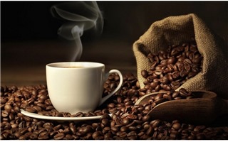 Giá cà phê hôm nay: Trong nước từ 38.600 –39.400 đồng/kg, thế giới giảm nhẹ