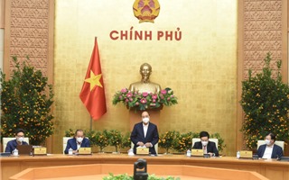 Thủ tướng đồng ý đề xuất giãn cách XH một số khu vực tại Hà Nội và TP HCM