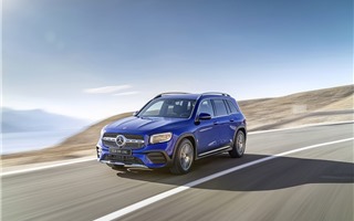 Bảng giá xe Mercedes-Benz tháng 2/2021 cập nhật mới nhất