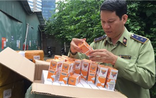 Hà Nội: Thu giữ 13.900 lọ tinh dầu thuốc lá điện tử, giá trị hàng tỷ đồng